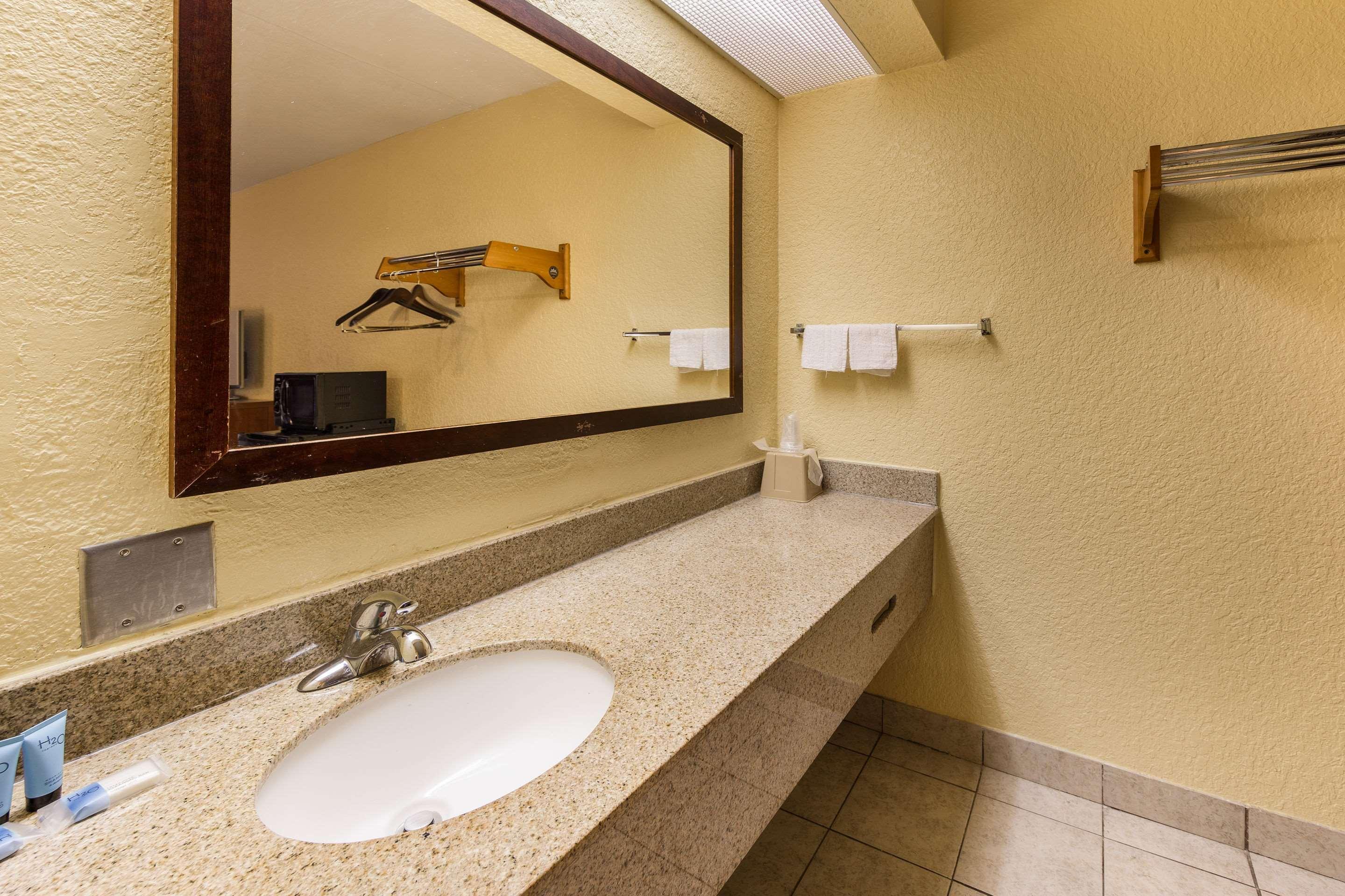 Econo Lodge Пиджен-Фордж Экстерьер фото