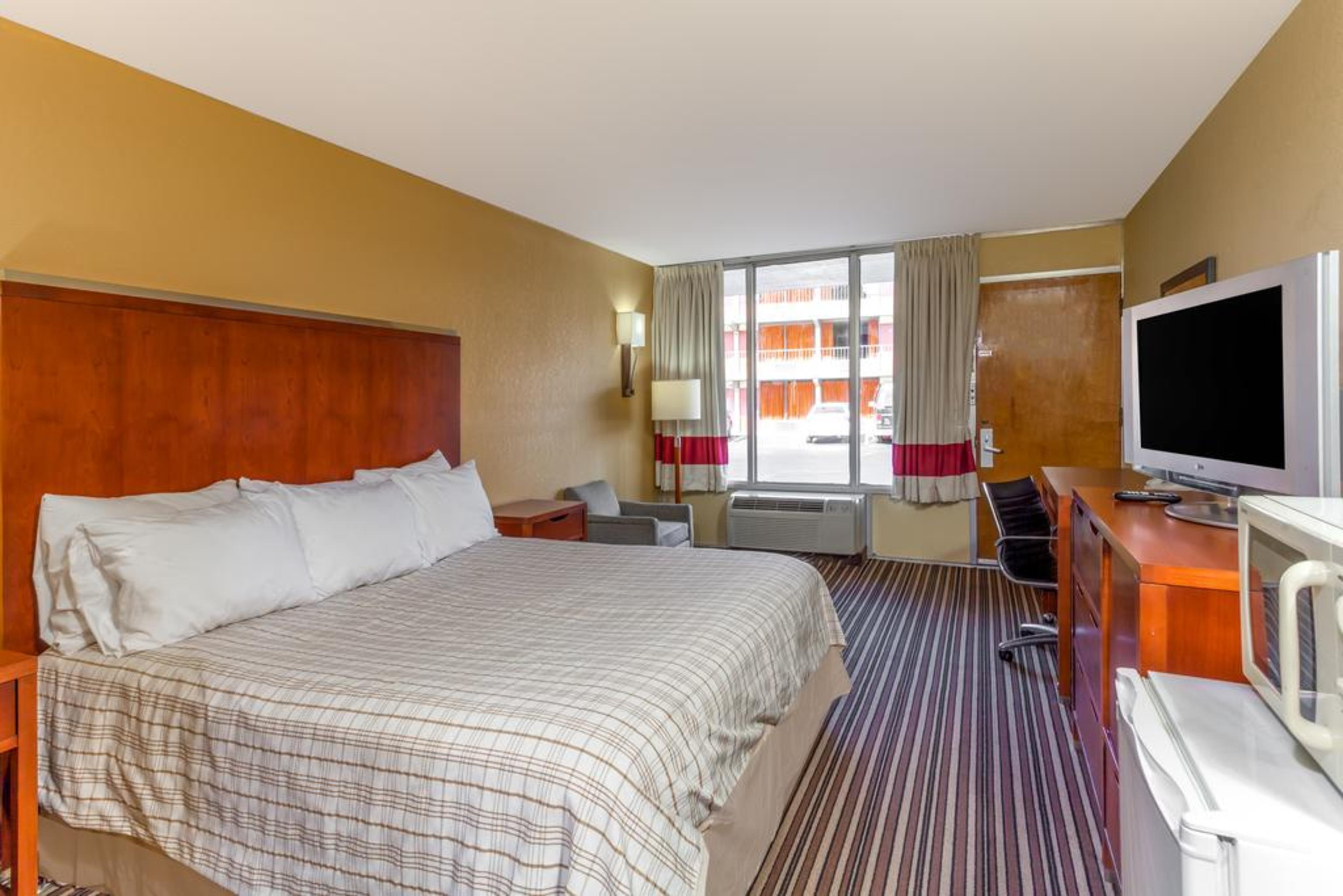 Econo Lodge Пиджен-Фордж Экстерьер фото