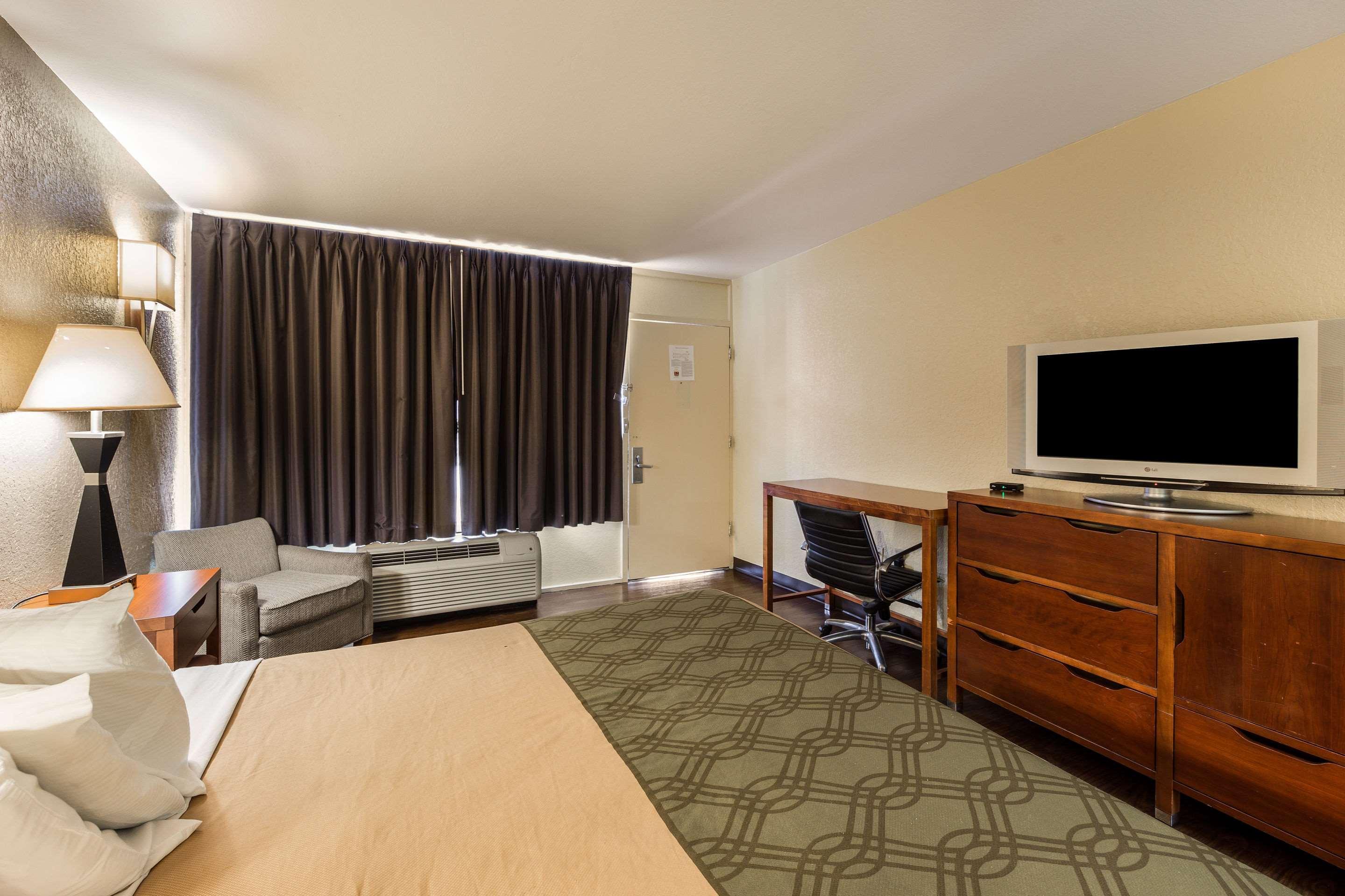 Econo Lodge Пиджен-Фордж Экстерьер фото