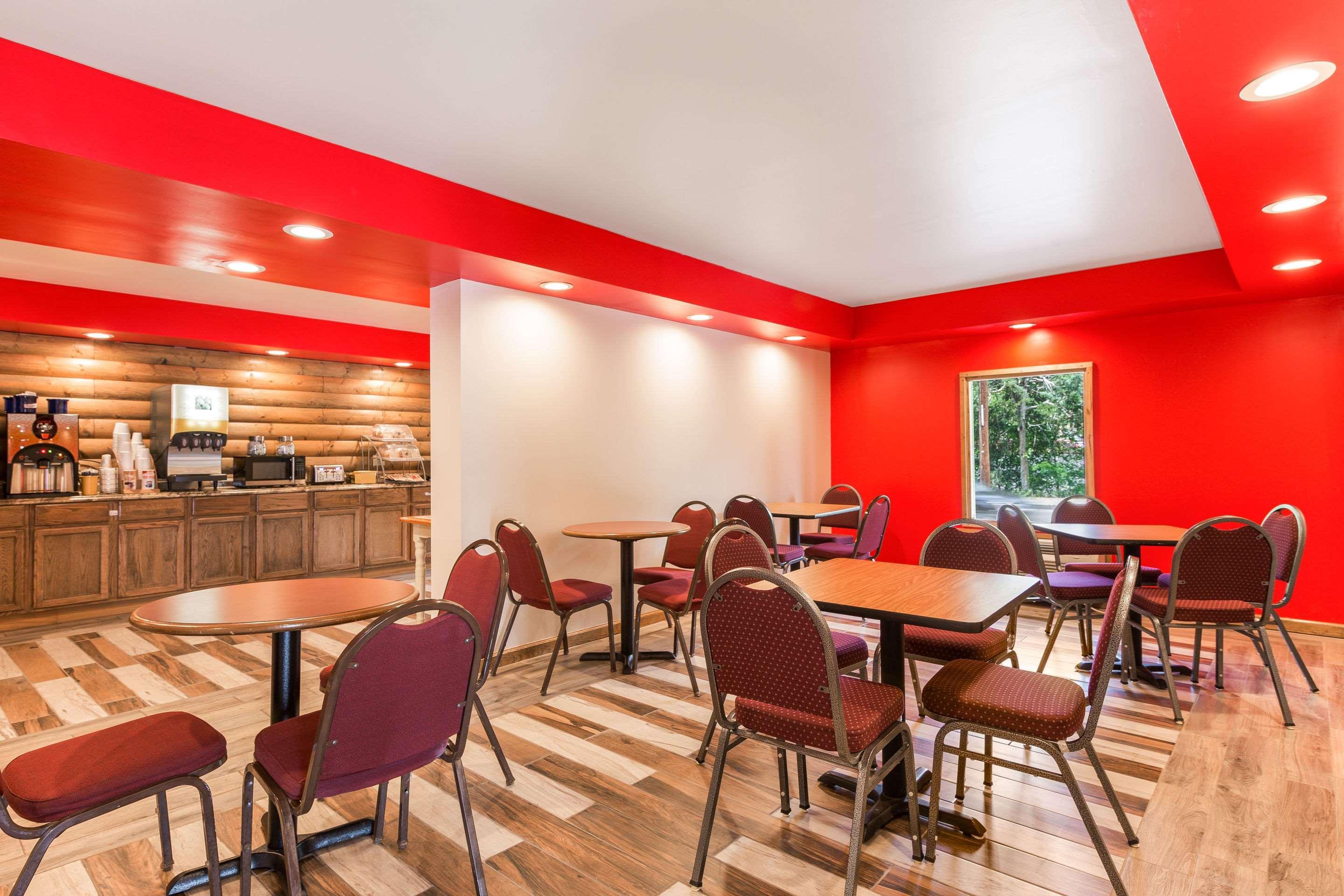 Econo Lodge Пиджен-Фордж Экстерьер фото