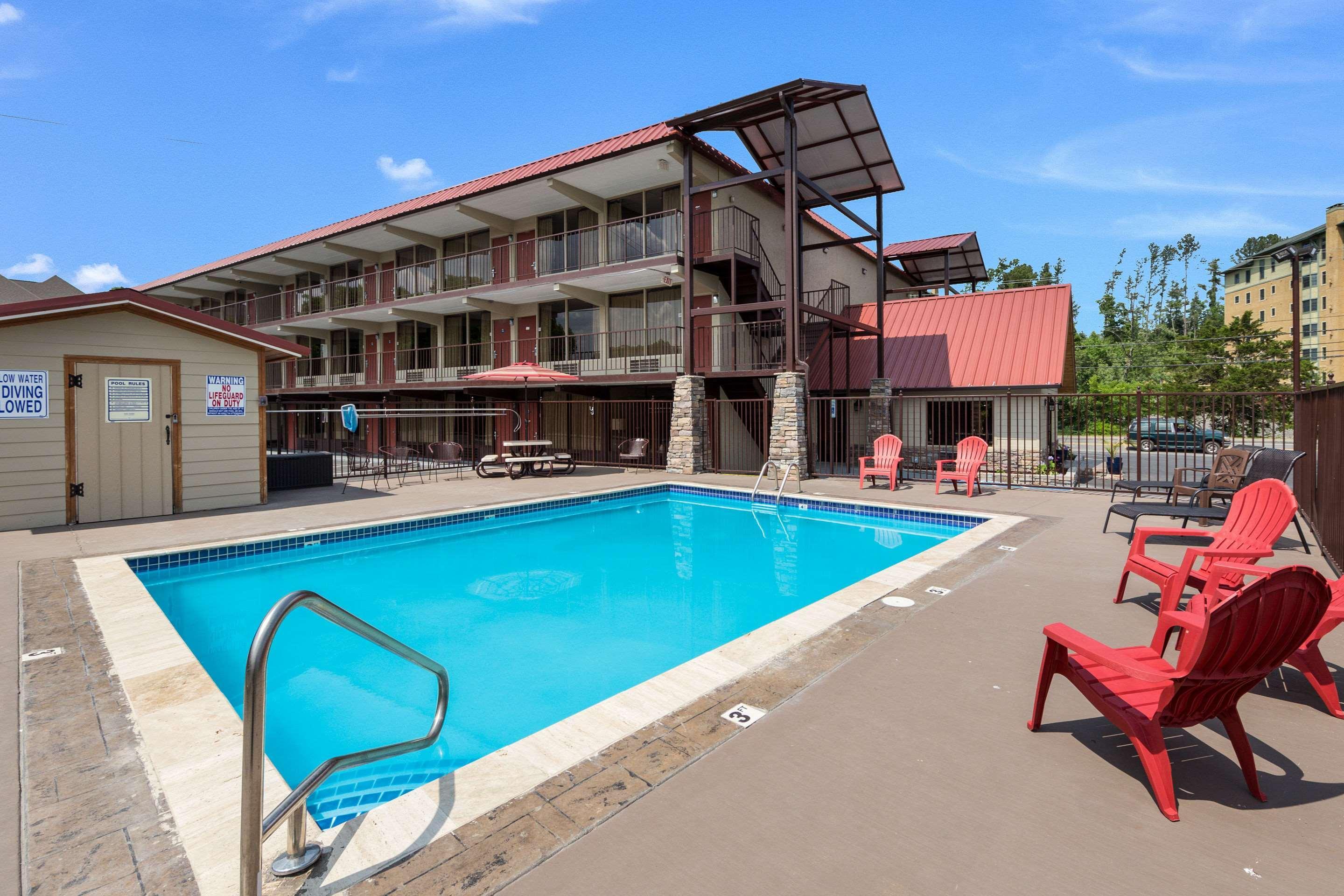 Econo Lodge Пиджен-Фордж Экстерьер фото