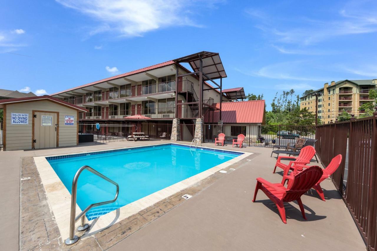 Econo Lodge Пиджен-Фордж Экстерьер фото